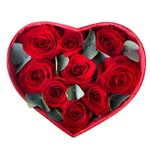 Букет из 9 красных роз в коробке в форме сердечка «Влюбленное сердце»
